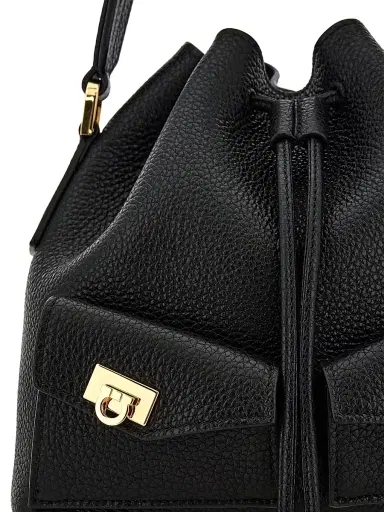 Ferragamo Women's Leather Bucket Bag - Nero | Thumbnail 8