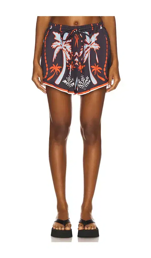 SEVEN WONDERS Octavia Short