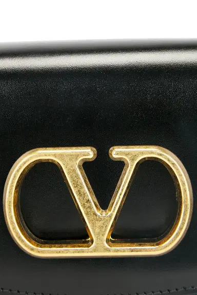Valentino Garavani Vain Small Clutch | Thumbnail 8