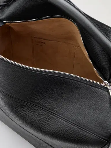 Loewe Puzzle Edge Large Logo-Debossed Full-Grain Leather Messenger Bag - Men | Thumbnail 5 Loewe Puzzle Edge Large Logo-Debossed Full-Grain Leather Messenger Bag - Men | Thumbnail 5