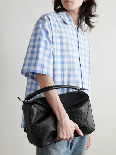 Loewe Puzzle Edge Large Logo-Debossed Full-Grain Leather Messenger Bag - Men | Thumbnail 6 Loewe Puzzle Edge Large Logo-Debossed Full-Grain Leather Messenger Bag - Men | Thumbnail 6