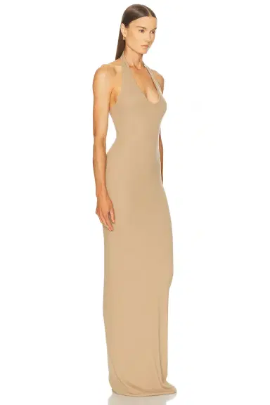 Eterne Halter Maxi Dress | Thumbnail 2