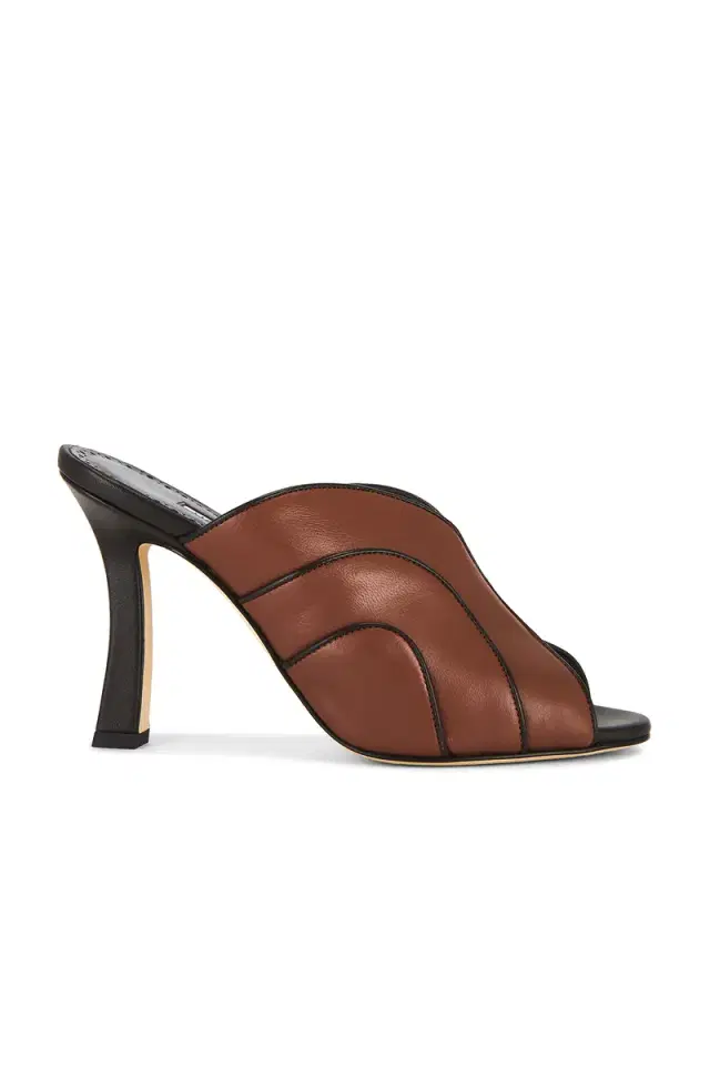 Manolo Blahnik Nikanor 105 Mule