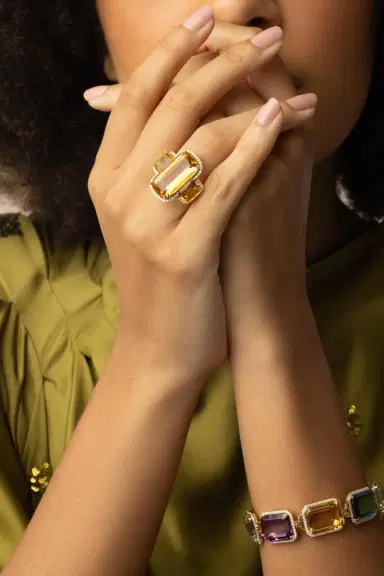 GOSHWARA Citrine Three Stone Gossip Ring | Thumbnail 2