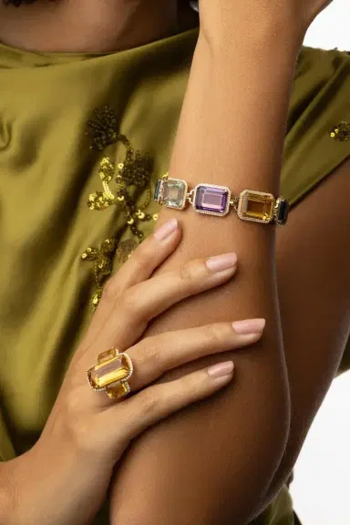 GOSHWARA Citrine Three Stone Gossip Ring | Thumbnail 4