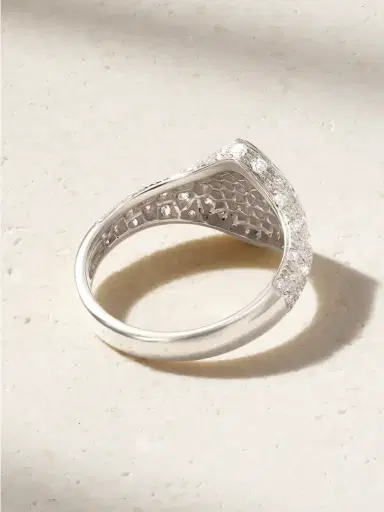 Yvonne Léon Mini Poire 9-karat White Gold Diamond Ring | Thumbnail 3