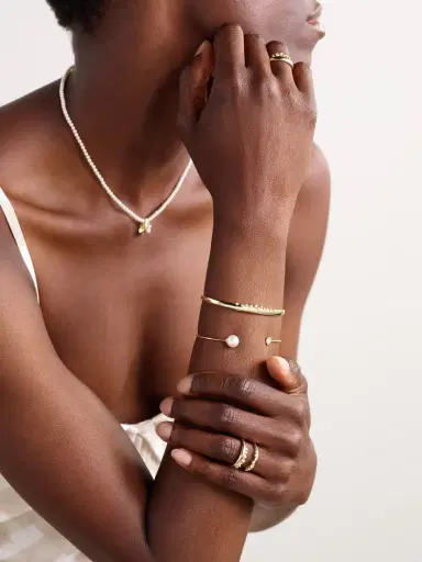Mizuki 14-karat Gold Diamond Cuff | Thumbnail 4