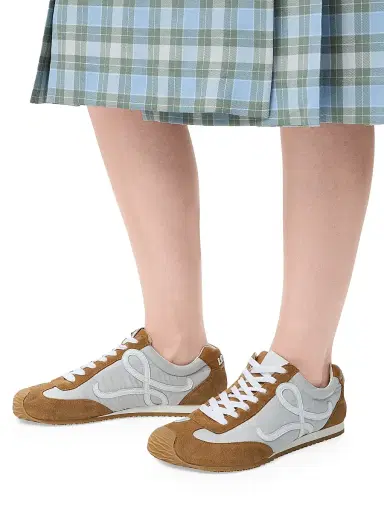 LOEWE Women's Ballet Runner 2.0 Low-Top Sneakers - Grey White Tan | Thumbnail 5 LOEWE Women's Ballet Runner 2.0 Low-Top Sneakers - Grey White Tan | Thumbnail 5