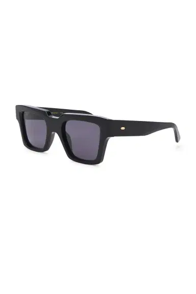 Kimeze Mahi Sunglasses | Thumbnail 4