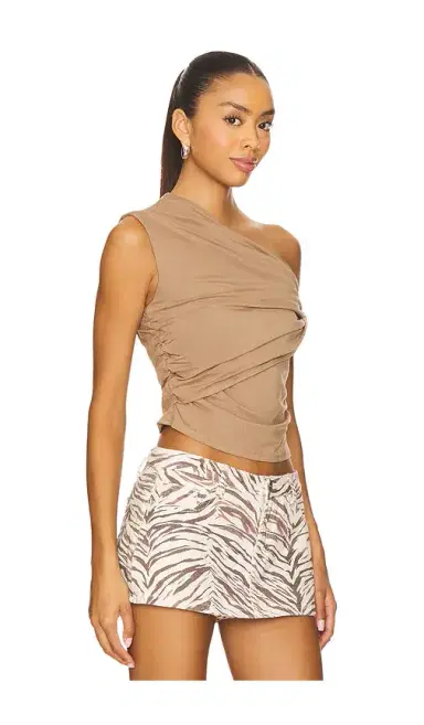 superdown Alessia Top | Thumbnail 2 superdown Alessia Top | Thumbnail 2