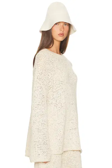 Helsa Janize Chunky Sweater | Thumbnail 2