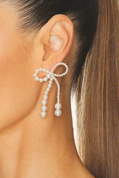 Sophie Bille Brahe Grande Rosette De Perles Earrings | Thumbnail 2