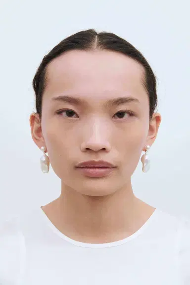 Sophie Bille Brahe Venus Diamant Earrings | Thumbnail 3