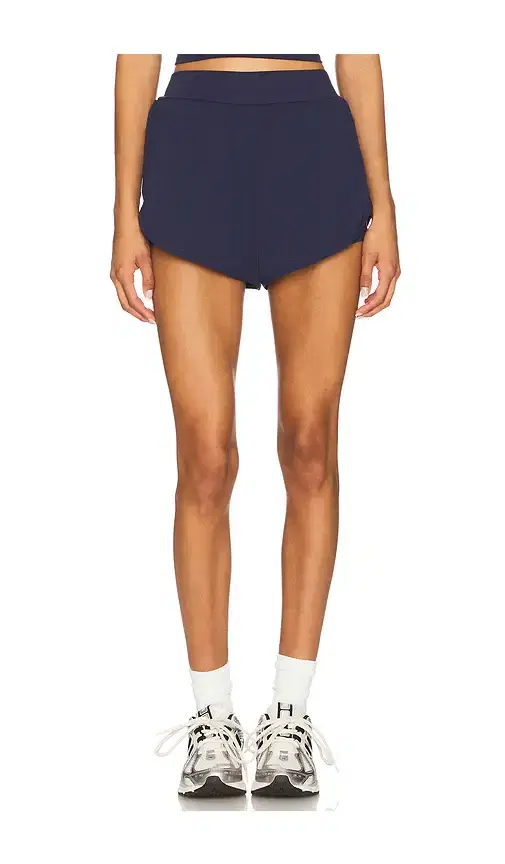 WellBeing + BeingWell WellBeing + BeingWell Vega Short