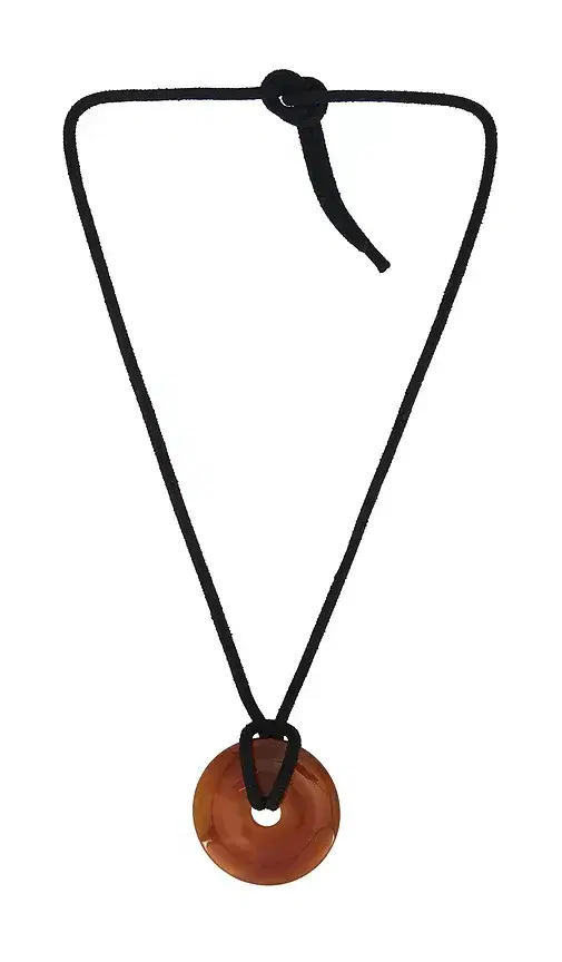 SHASHI Jade Necklace Carnelian
