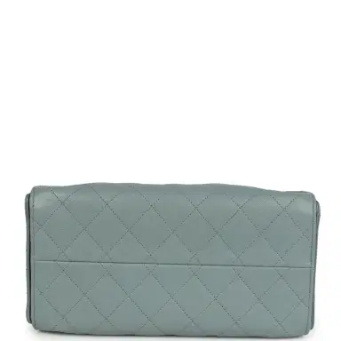 Chanel Chanel Small 25 Hobo Bag Green Caviar Antique Gold Hardware | Thumbnail 7 Chanel Chanel Small 25 Hobo Bag Green Caviar Antique Gold Hardware | Thumbnail 7