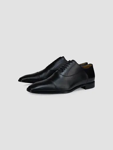 Christian Louboutin Men's Greggory Leather Oxford Shoes | Thumbnail 2 Christian Louboutin Men's Greggory Leather Oxford Shoes | Thumbnail 2