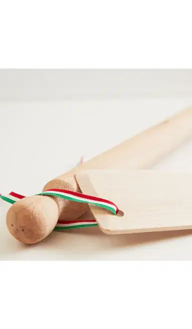 Verve Culture Beechwood Long Rolling Pin & Pasta Scraper | Thumbnail 2 Verve Culture Beechwood Long Rolling Pin & Pasta Scraper | Thumbnail 2