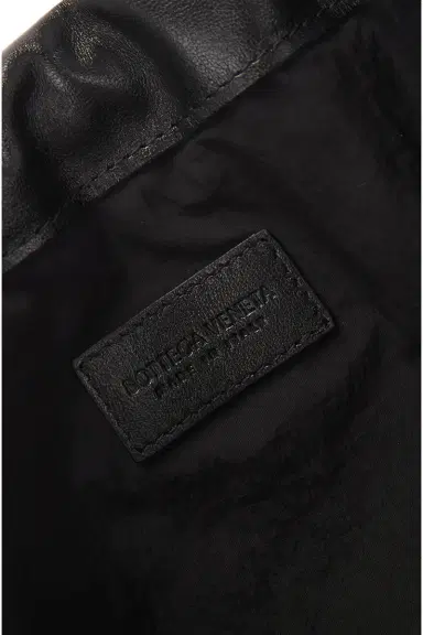 Bottega Veneta Medium Pouch | Thumbnail 6