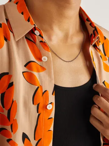 Carolina Bucci Rollo Blackened Gold Necklace - Men | Thumbnail 2 Carolina Bucci Rollo Blackened Gold Necklace - Men | Thumbnail 2