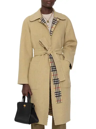 Burberry Women's Turnbridge Wool Reversiable Wrap Coat - Sand Ip Check | Thumbnail 5