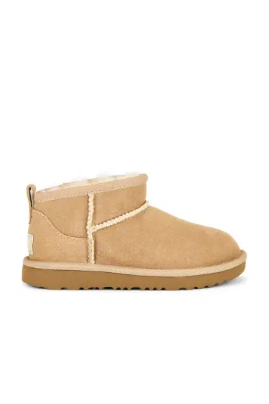UGG Kids' Classic Ultra Mini Boot | Thumbnail 1