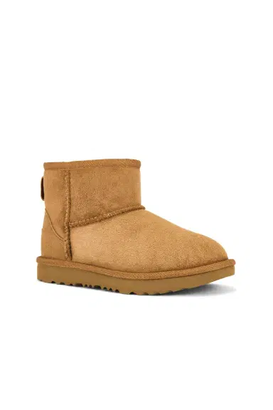 UGG Kids' Classic Mini II Boot | Thumbnail 2 UGG Kids' Classic Mini II Boot | Thumbnail 2