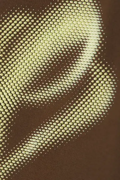 Etai LA 3D Print Dot Brust E Tee | Thumbnail 5
