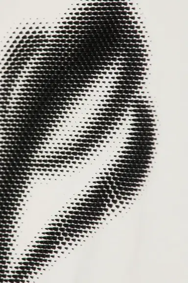 Etai LA 3D Print Dot Brust E Tee | Thumbnail 5