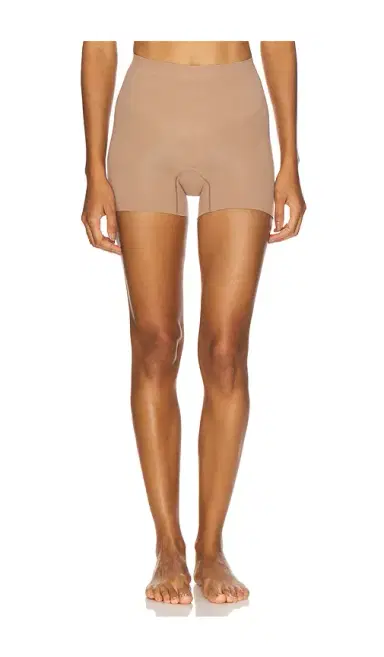 SPANX Spanxsculpt Seamless Power Shorty | Thumbnail 1 SPANX Spanxsculpt Seamless Power Shorty | Thumbnail 1