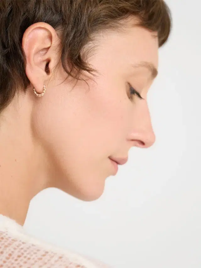 9kt Rose Gold Granelli Hoop Mono Earring