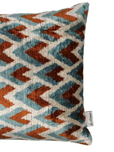 LES OTTOMANS Silk & Cotton Velvet Cushion | Thumbnail 2