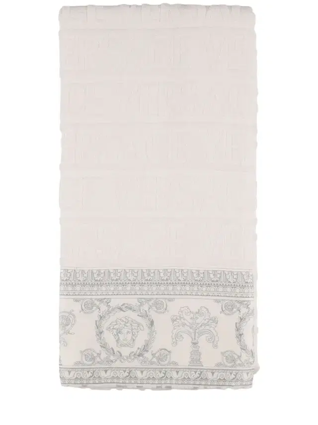 I Heart Baroque Bath Towel
