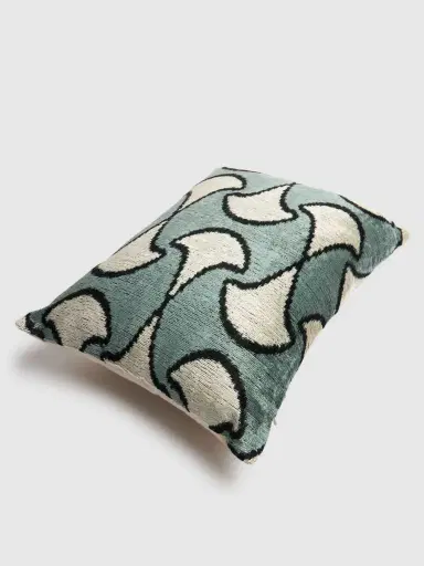 LES OTTOMANS Cotton Velvet Cushion | Thumbnail 2