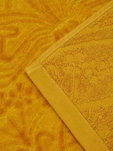 LIBERTY Ianthe Hand Towel | Thumbnail 3