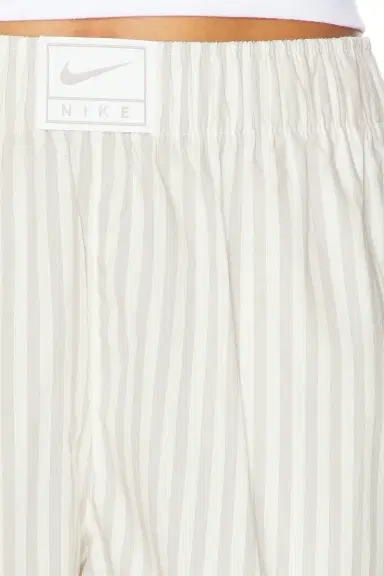 Nike Striped Short | Thumbnail 6