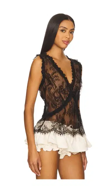 AKNVAS Ash Lace Top | Thumbnail 2