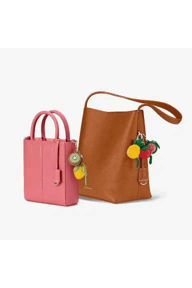 MAISON de SABRÉ SabrÃ©moji Fruit Charm | Thumbnail 7