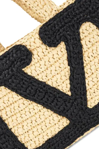 Valentino Garavani Viva Superstar Small Tote Bag | Thumbnail 7