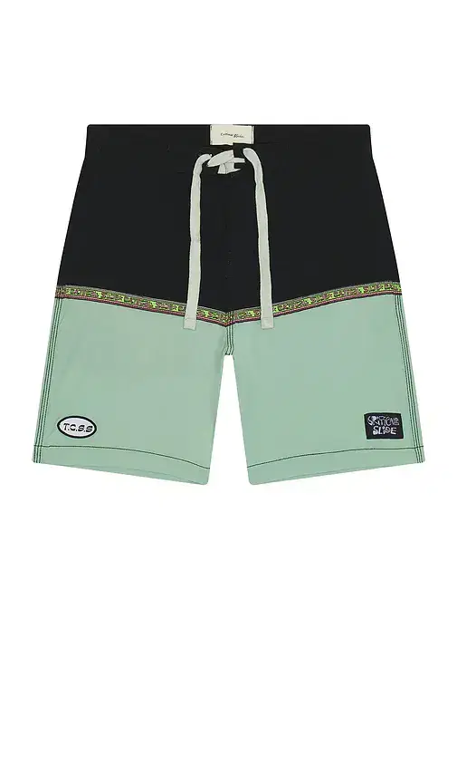 Critical Slide Monolith 18 Boardshort