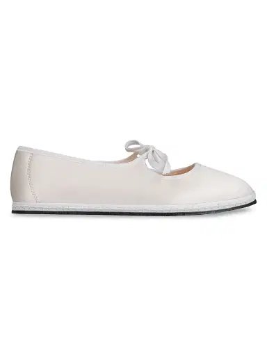 Vibi Venezia Women's Brigitte Round Toe Slippers - Snow White - Size 10 | Thumbnail 1