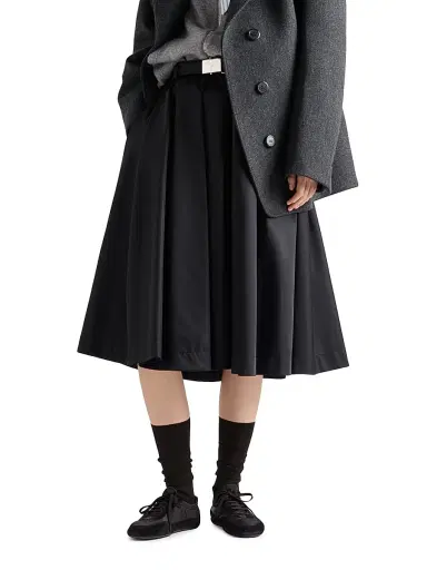 Prada Women's Re-Nylon Skirt - Black | Thumbnail 2 Prada Women's Re-Nylon Skirt - Black | Thumbnail 2