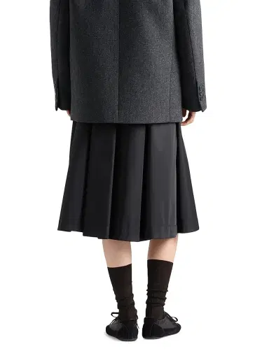 Prada Women's Re-Nylon Skirt - Black | Thumbnail 3 Prada Women's Re-Nylon Skirt - Black | Thumbnail 3