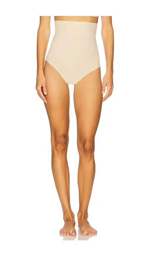 Spanxsculpt Seamless Power High Waisted Thong
