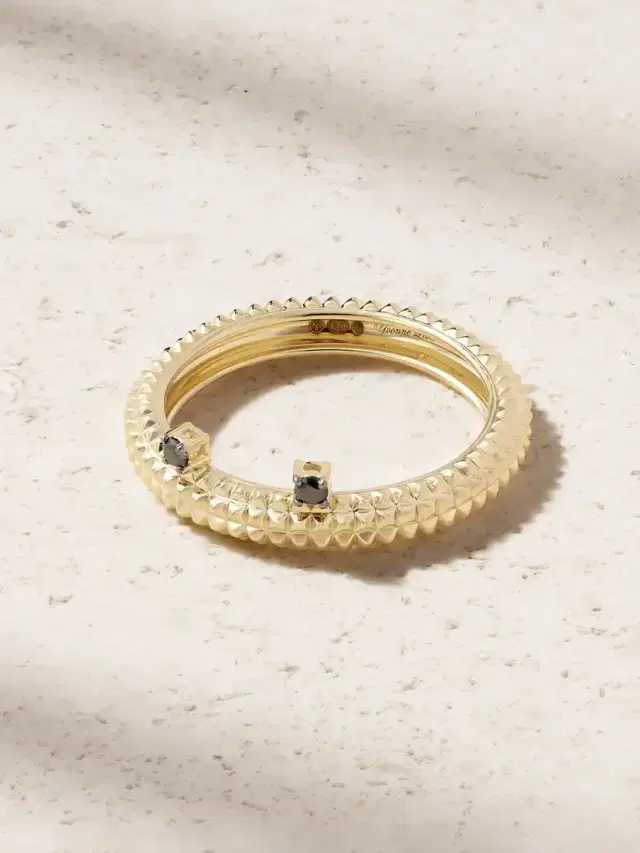 Yvonne Léon Alliance Crapaud 9-karat Gold Diamond Ring