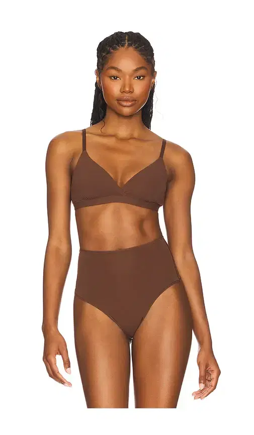 SKIMS Fits Everybody Crossover Bralette