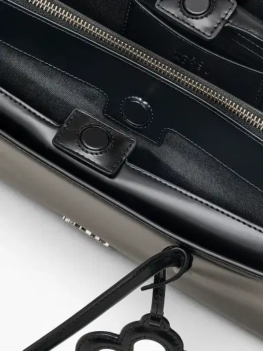 Marc Jacobs Women's The Glam Leather Mirror Satchel - Black | Thumbnail 5 Marc Jacobs Women's The Glam Leather Mirror Satchel - Black | Thumbnail 5