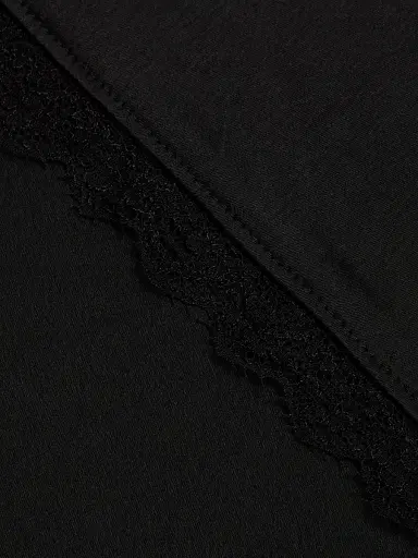 Leset Women's Barb Lace-Trim Cropped Pants - Black | Thumbnail 7