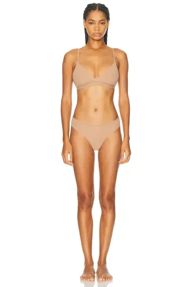 Skims Fits Everybody Thong | Thumbnail 4