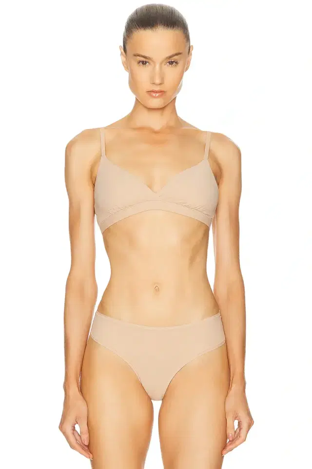 SKIMS Fits Everybody Crossover Bralette